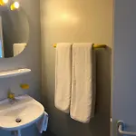 فندق Zum Schweizerhaus 2*