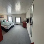 Zum Schweizerhaus فندق Ricken